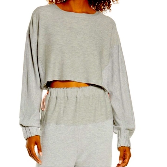 Free People Movement Surfside Cyclebar Gray Cropped Sweatshirt with Black Logo - Picture 10 of 12
